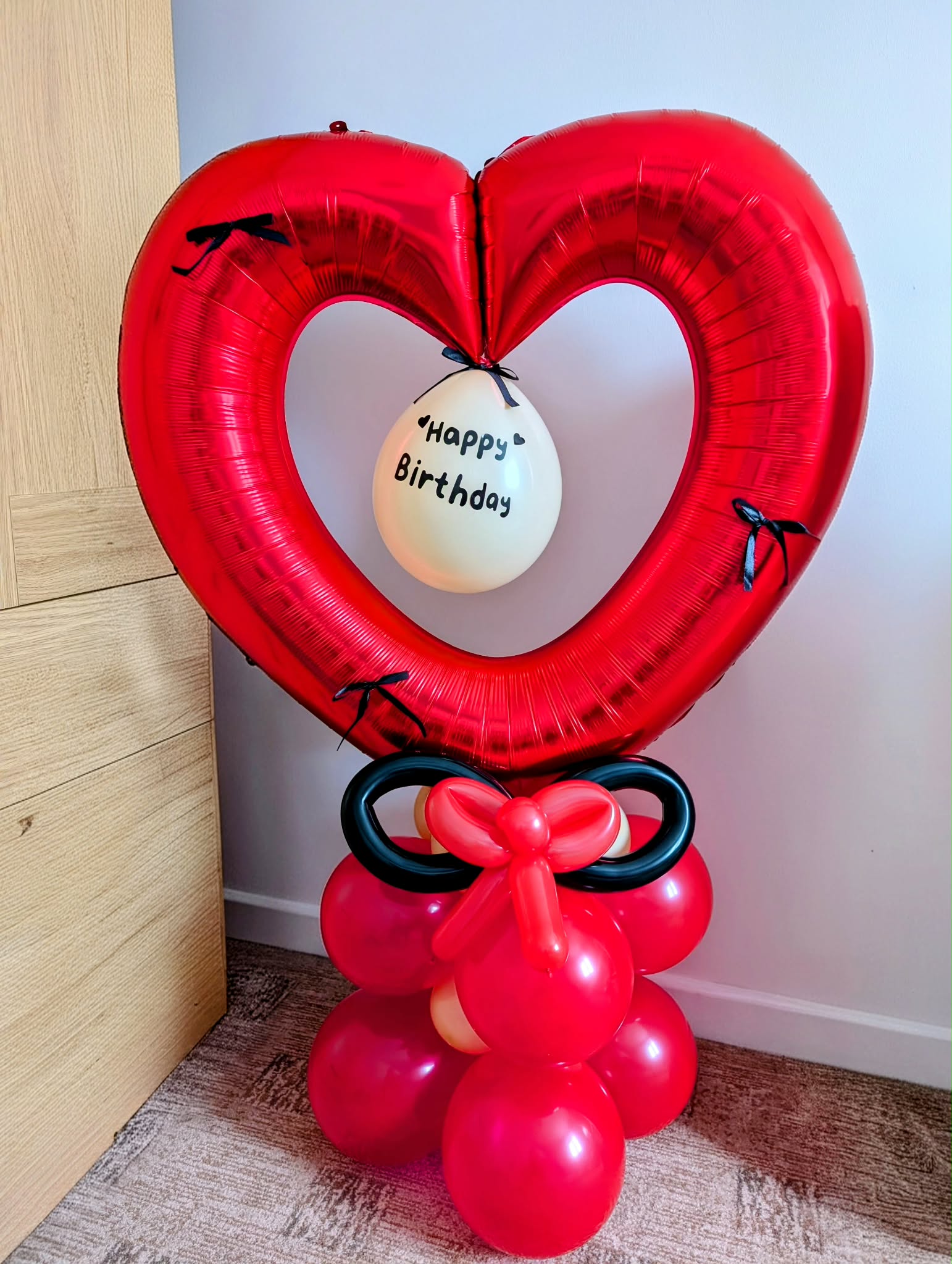 Air & Glow birthday styling